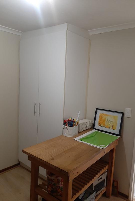 To Let 4 Bedroom Property for Rent in Strand Western Cape